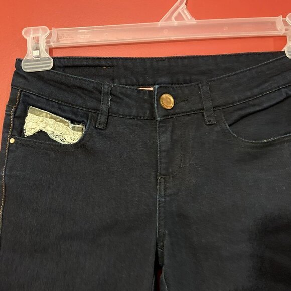 ⭐4 FOR $20⭐ Ochirly Women's Dark Blue Denim Skinny Jeans Lace Accent - Size XS - Picture 2 of 6